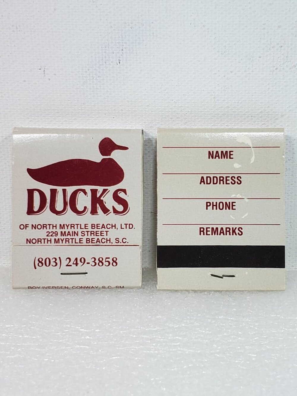 VINTAGE DUCKS BEACH CLUB OF NORTH MYRTLE BEACH LTD. MATCHBOOKS... LATE 1980'S